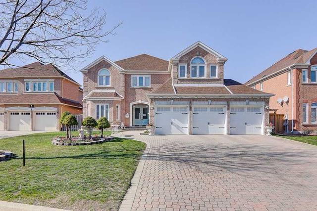 14 Windsong Crt, House detached with 4 bedrooms, 6 bathrooms and 9 parking in Markham ON | Image 1