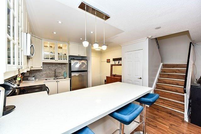 50 - 15 Pebble Bywy, Townhouse with 3 bedrooms, 1 bathrooms and 1 parking in Toronto ON | Image 5