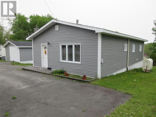 9 Eighteenth Avenue, House detached with 2 bedrooms, 1 bathrooms and null parking in Grand Falls-Windsor NL | Image 5