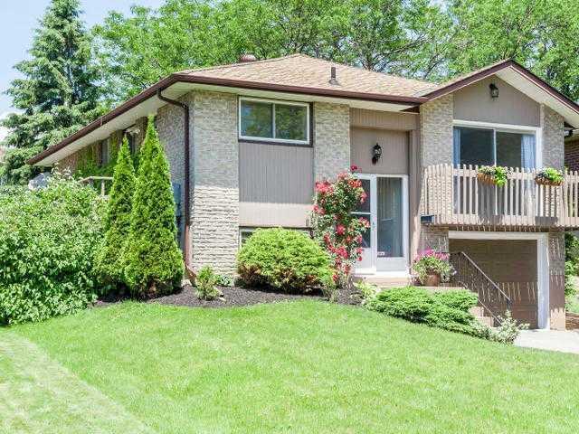 362 Carnaby Crt, House detached with 3 bedrooms, 2 bathrooms and 2 parking in Oshawa ON | Image 1