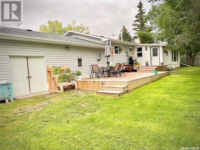 212 4th Avenue E, House detached with 3 bedrooms, 2 bathrooms and null parking in Nokomis SK | Image 34