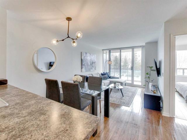 213 - 330 Red Maple Rd, Condo with 1 bedrooms, 1 bathrooms and 1 parking in Richmond Hill ON | Image 6