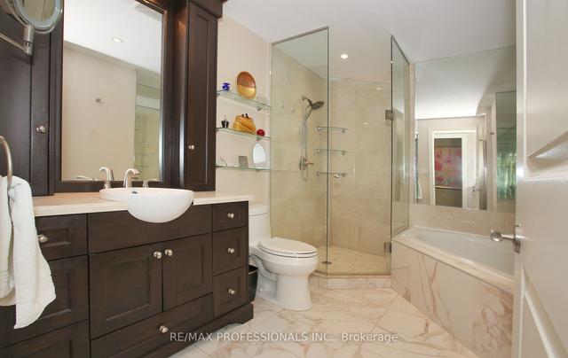710 - 2855 Bloor St W, Condo with 2 bedrooms, 3 bathrooms and 2 parking in Toronto ON | Image 19