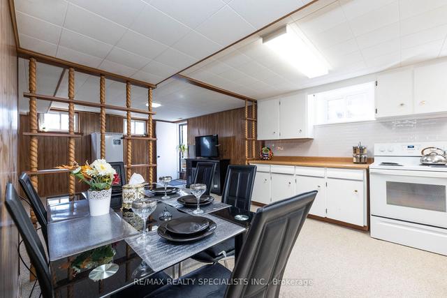 73 Thomson Dr, House detached with 4 bedrooms, 3 bathrooms and 6 parking in Hamilton ON | Image 22