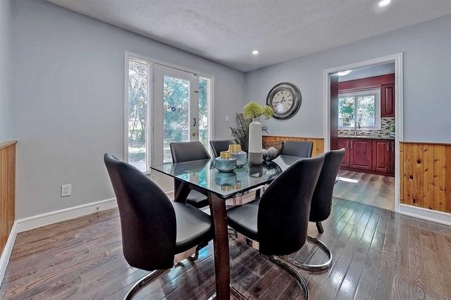 54 Applegate Cres, House semidetached with 3 bedrooms, 2 bathrooms and 3 parking in Toronto ON | Image 36