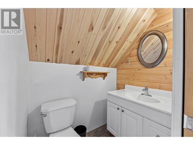27 - 10250 Dee Lake Road Road, Home with 2 bedrooms, 1 bathrooms and 2 parking in Central Okanagan BC | Image 19