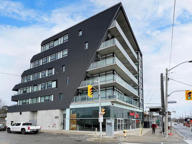 401 - 51 Lady Bank Rd, Condo with 1 bedrooms, 1 bathrooms and 1 parking in Toronto ON | Image 1