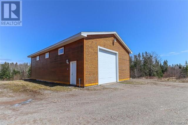 32 Mcgraw Road, House detached with 3 bedrooms, 1 bathrooms and null parking in Saint Martins NB | Image 2