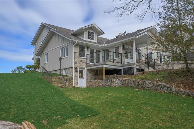 5b Lakeshore Drive, House detached with 4 bedrooms, 3 bathrooms and 6 parking in South Huron ON | Image 41