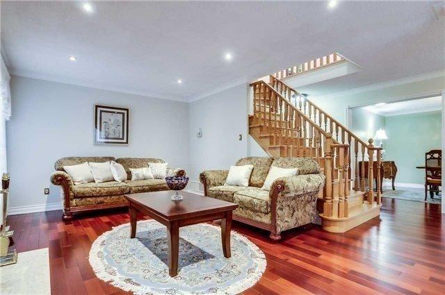 78 Edgar Ave, House detached with 4 bedrooms, 4 bathrooms and 2 parking in Richmond Hill ON | Image 3