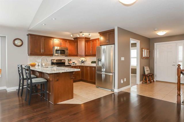 14 Riverside Circ, Condo with 2 bedrooms, 2 bathrooms and 3 parking in West Lincoln ON | Image 27