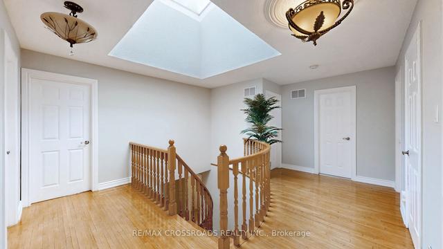 4 Snowcrest Crt, House detached with 5 bedrooms, 4 bathrooms and 9 parking in Markham ON | Image 8