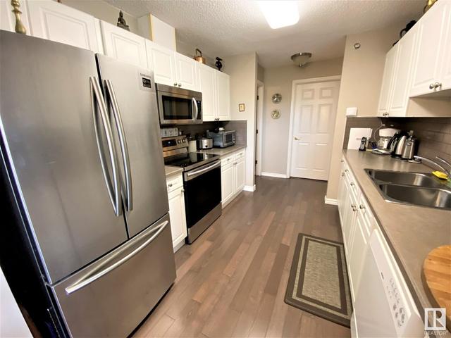 303 - 9535 176 St Nw, Condo with 2 bedrooms, 2 bathrooms and 1 parking in Edmonton AB | Image 11