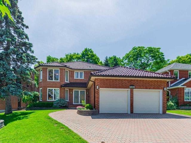 1018 Riverview Cres, House detached with 4 bedrooms, 3 bathrooms and 6 parking in Pickering ON | Image 1