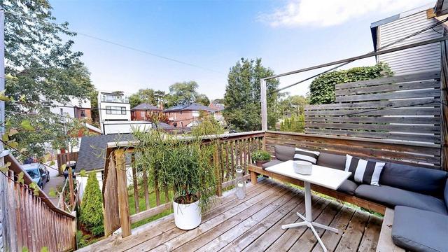 212 Shaw St, House attached with 3 bedrooms, 3 bathrooms and 2 parking in Toronto ON | Image 25