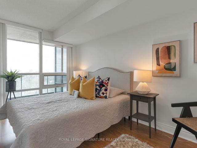 1208 - 15 Greenview Ave, Condo with 1 bedrooms, 1 bathrooms and 1 parking in Toronto ON | Image 26
