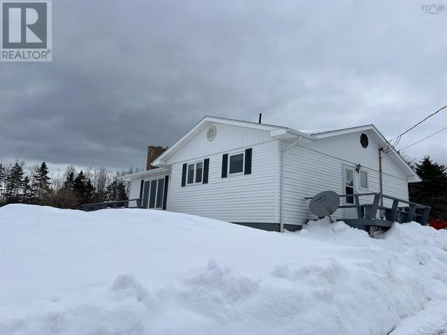556 East Tracadie Road, House detached with 3 bedrooms, 1 bathrooms and null parking in Antigonish, Subd. B NS | Image 2