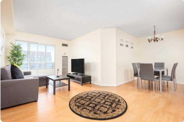 115 Hillcrest Ave, Condo with 2 bedrooms, 2 bathrooms and 1 parking in Mississauga ON | Image 6