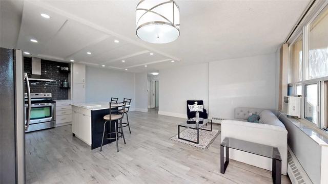410 - 180 Dudley Ave, Condo with 2 bedrooms, 1 bathrooms and 1 parking in Markham ON | Image 21