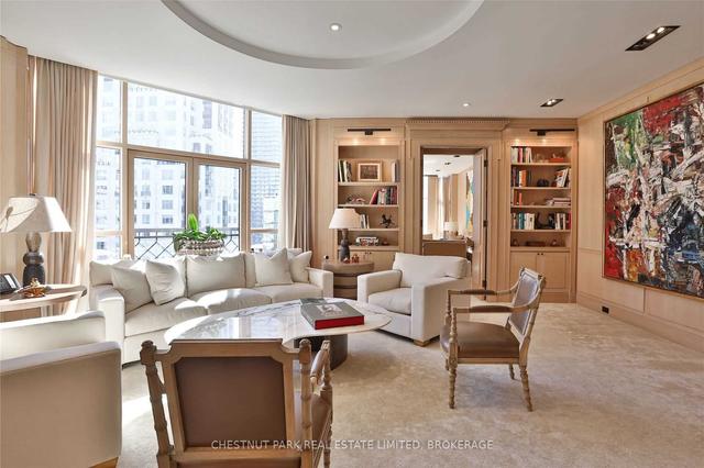 18b - 22 St Thomas St, Condo with 1 bedrooms, 2 bathrooms and 2 parking in Toronto ON | Image 24