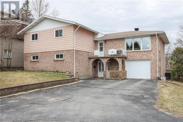 837 Connaught Avenue, House detached with 4 bedrooms, 2 bathrooms and null parking in Greater Sudbury ON | Image 51