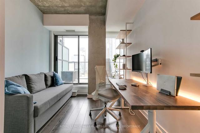 ph 5 - 32 Camden St, Condo with 2 bedrooms, 2 bathrooms and 1 parking in Toronto ON | Image 18