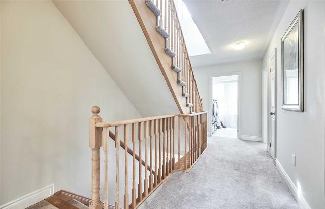 176 Britannia Ave W, House semidetached with 4 bedrooms, 3 bathrooms and 3 parking in Oshawa ON | Image 8