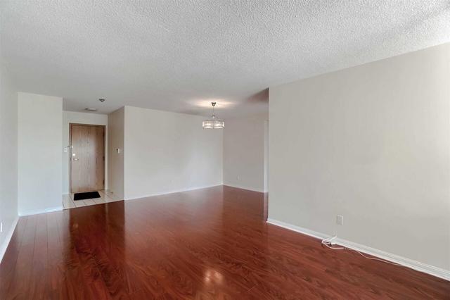1416 - 88 Corporate Dr, Condo with 2 bedrooms, 2 bathrooms and 2 parking in Toronto ON | Image 3