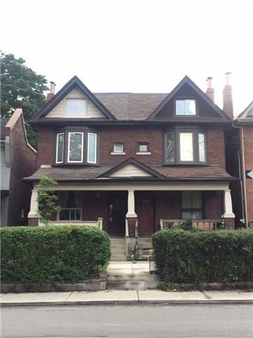 856 Carlaw Ave, House semidetached with 2 bedrooms, 1 bathrooms and null parking in Toronto ON | Image 1
