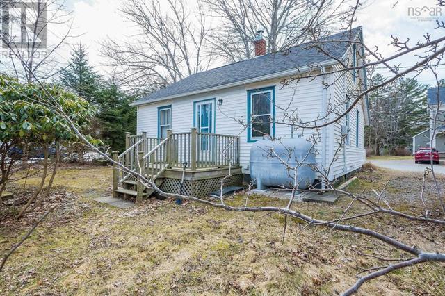 9 Pond Street, House detached with 2 bedrooms, 1 bathrooms and null parking in Mahone Bay NS | Image 42