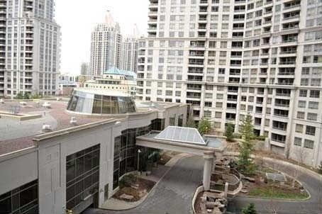 1906 - 3880 Duke Of York Blvd, Condo with 3 bedrooms, 2 bathrooms and 1 parking in Mississauga ON | Image 1