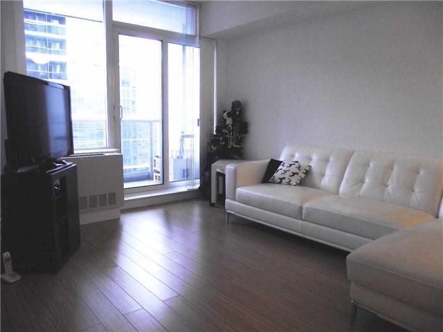 1510 - 4978 Yonge St, Condo with 1 bedrooms, 1 bathrooms and 1 parking in Toronto ON | Image 1