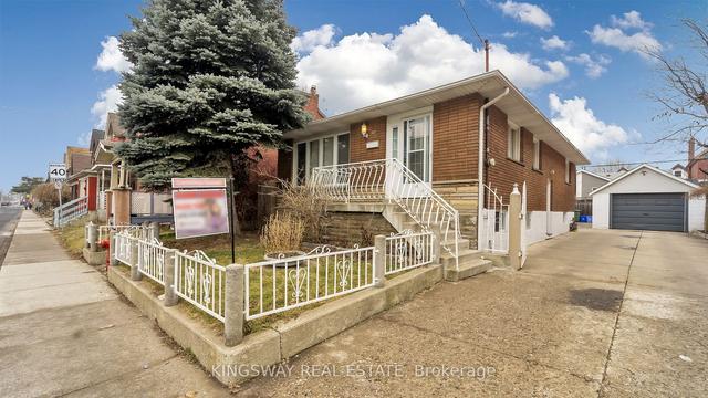 293 Wentworth St, House detached with 3 bedrooms, 2 bathrooms and 5 parking in Hamilton ON | Image 12