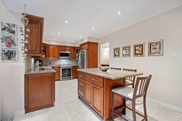 3 Cummings Crt, House detached with 4 bedrooms, 4 bathrooms and 6 parking in Markham ON | Image 38