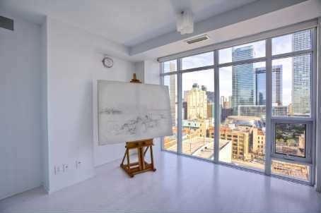 uph18 - 21 Nelson St, Condo with 3 bedrooms, 3 bathrooms and 2 parking in Toronto ON | Image 8