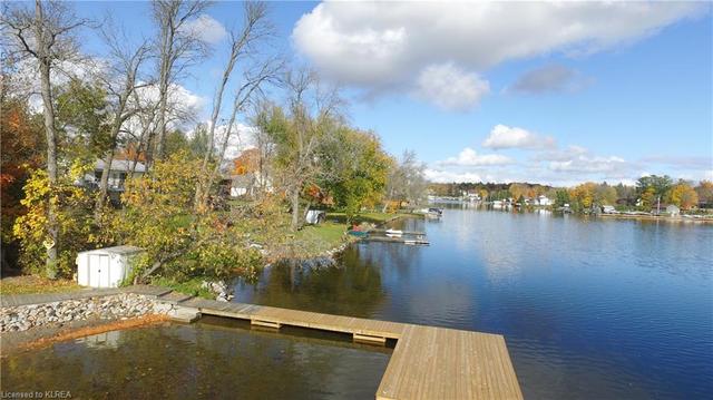 6 Nipissing Street, House detached with 7 bedrooms, 7 bathrooms and null parking in Kawartha Lakes ON | Image 11