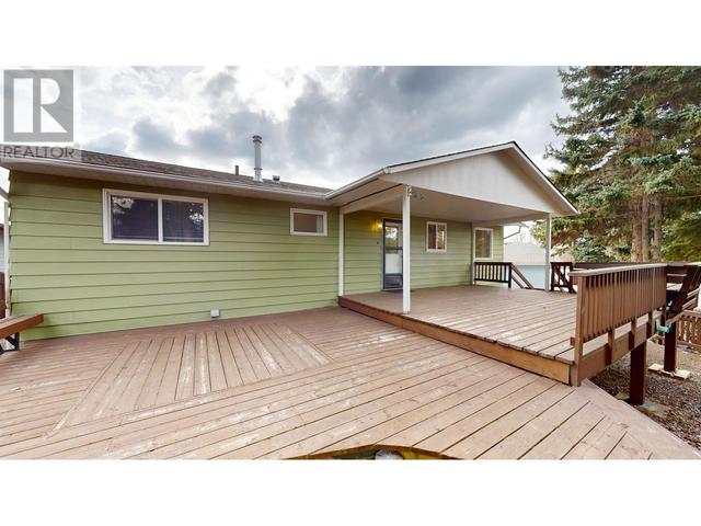 2275 Baggerman Place, House detached with 3 bedrooms, 2 bathrooms and null parking in Houston BC | Image 6
