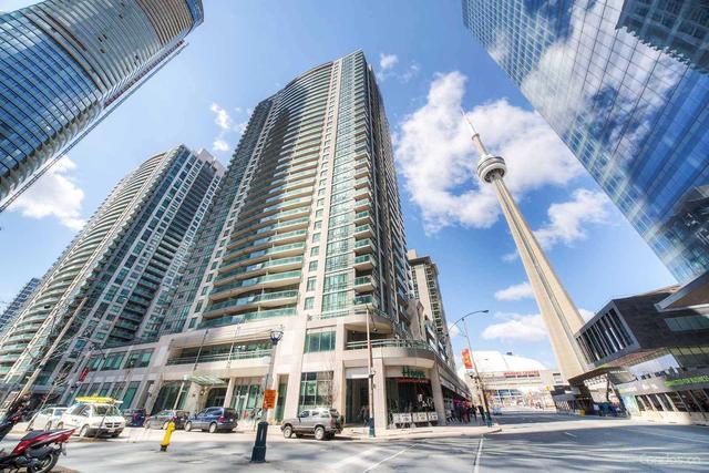 1505 - 30 Grand Trunk Cres, Condo with 1 bedrooms, 1 bathrooms and 0 parking in Toronto ON | Image 1