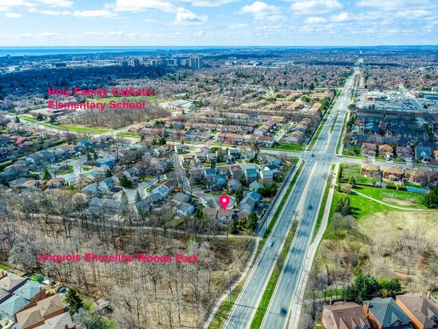 1176 Jamesway Blvd, House detached with 3 bedrooms, 3 bathrooms and 3 parking in Oakville ON | Image 36