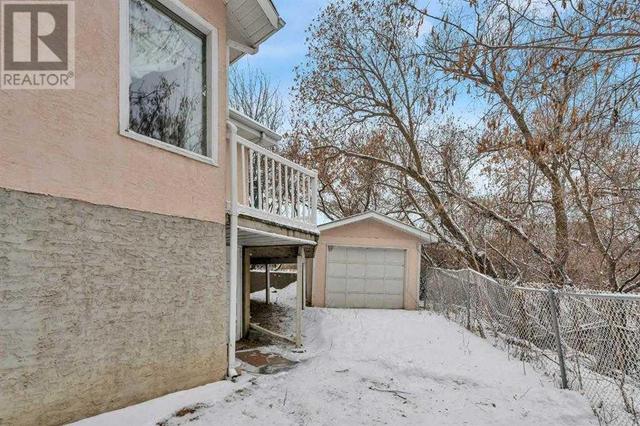 5526 49a Avenue, House detached with 3 bedrooms, 3 bathrooms and 4 parking in Red Deer AB | Image 23