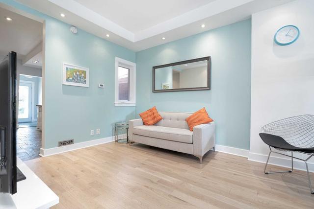 110 Claremont St, House attached with 3 bedrooms, 3 bathrooms and 1 parking in Toronto ON | Image 22