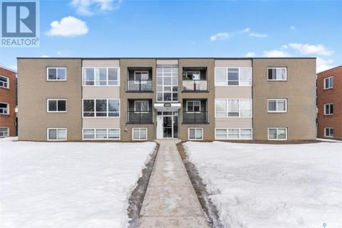 9 605 Wilson Crescent, Saskatoon, SK, S7J2M2 | Card Image