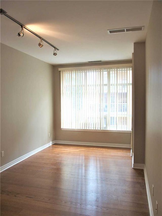 405 - 100 Hayden St, Condo with 1 bedrooms, 1 bathrooms and 0 parking in Toronto ON | Image 13