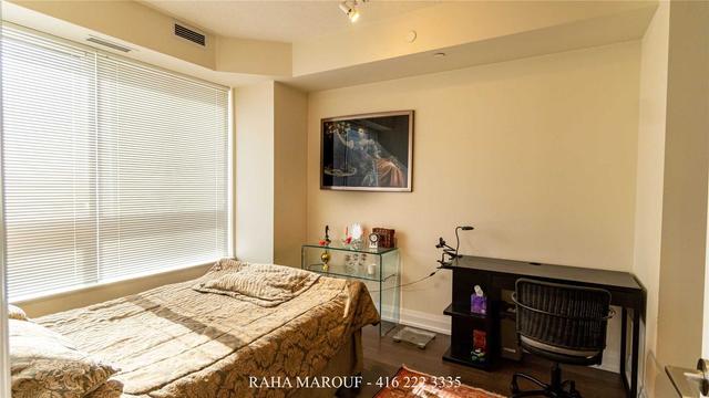 202 - 2 Anndale Dr, Condo with 2 bedrooms, 2 bathrooms and 1 parking in Toronto ON | Image 5
