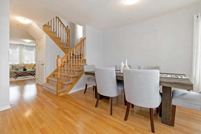 855 Thompson Rd S, House semidetached with 3 bedrooms, 3 bathrooms and 2 parking in Milton ON | Image 7
