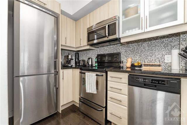 300 Lett Street, Condo with 1 bedrooms, 1 bathrooms and 1 parking in Ottawa ON | Image 4