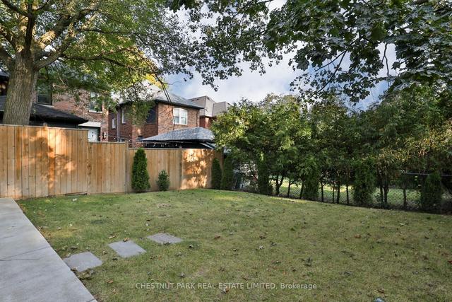 115 Glencairn Ave, House detached with 4 bedrooms, 5 bathrooms and 4 parking in Toronto ON | Image 32