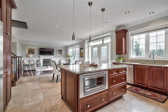 2332 Adirondak Tr, House detached with 4 bedrooms, 6 bathrooms and 2 parking in Oakville ON | Image 7