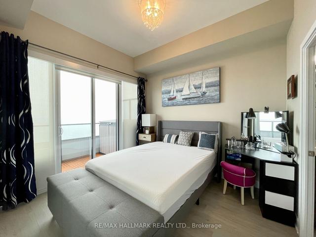 lph05a - 30 Shore Breeze Dr, Condo with 2 bedrooms, 2 bathrooms and 1 parking in Toronto ON | Image 3