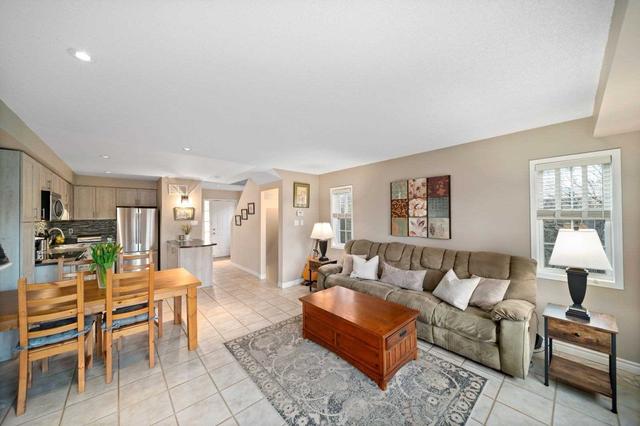 511 Winkworth Crt, Townhouse with 3 bedrooms, 3 bathrooms and 2 parking in Newmarket ON | Image 16